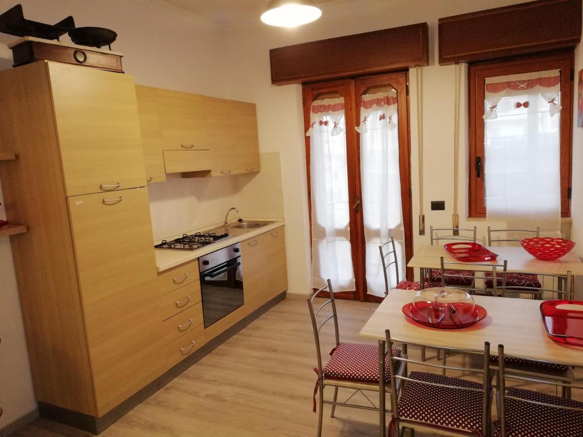 B&B Centrum 帕尔米 外观 照片